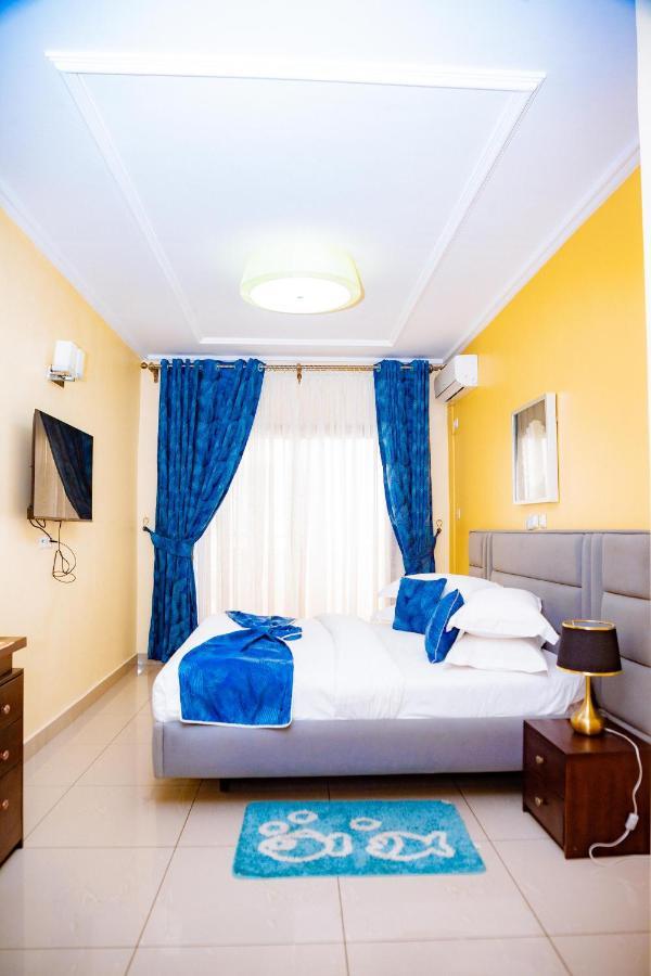 Loumia Premium Bonapriso Apartman Douala Kültér fotó