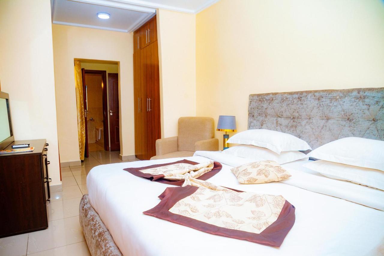 Loumia Premium Bonapriso Apartman Douala Kültér fotó