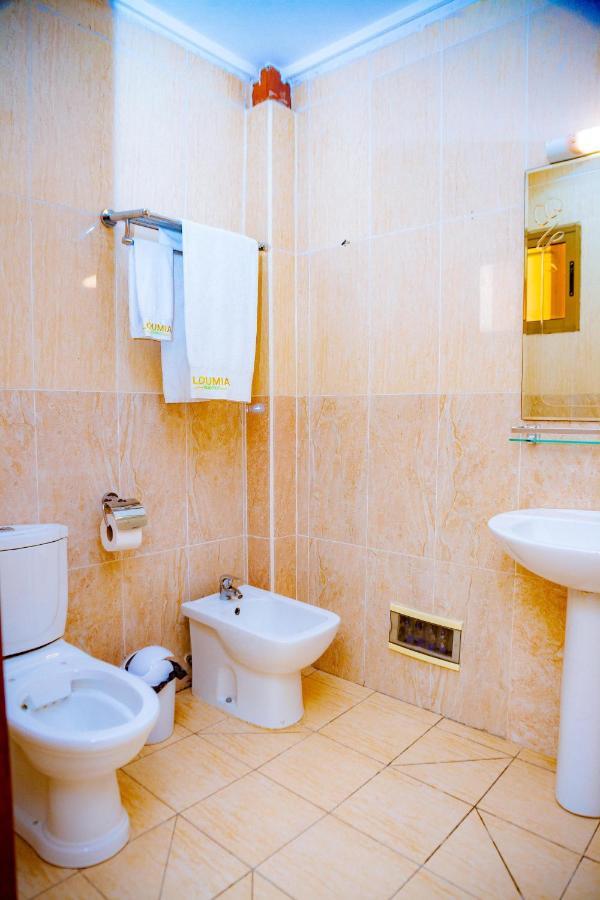 Loumia Premium Bonapriso Apartman Douala Kültér fotó